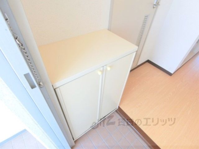 その他設備　下駄箱