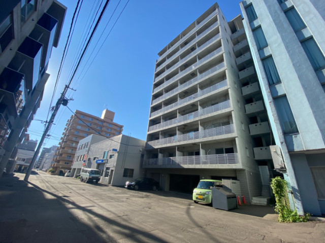 建物外観　札幌市中央区北五条西「マルベリーガーデン５１２」
