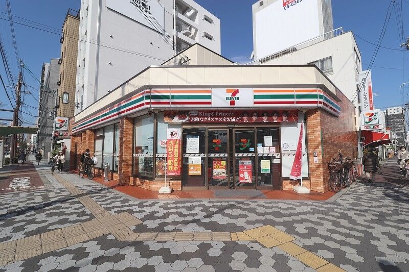 コンビニ　セブンイレブン大阪中道3丁目店（コンビニ）まで155m