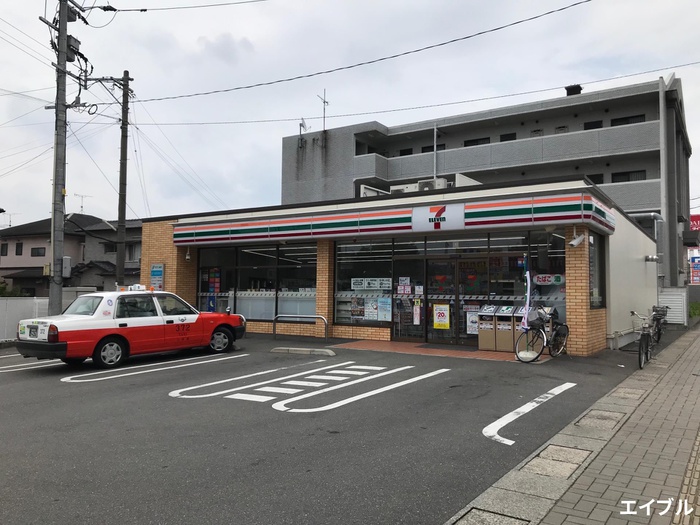 コンビニ　セブンイレブン春日大土居店（コンビニ）まで240m