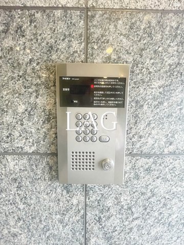 セキュリティ　オートロックになります。