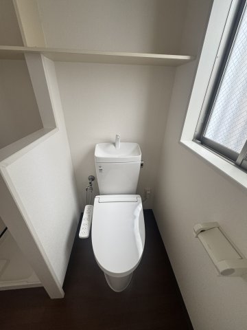 湊山ハウスのトイレ写真