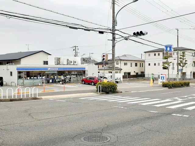 コンビニ　ローソン大町二丁目店（コンビニ）まで259m