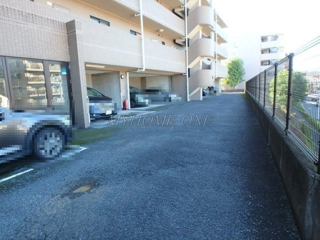その他共有部分　駐車場