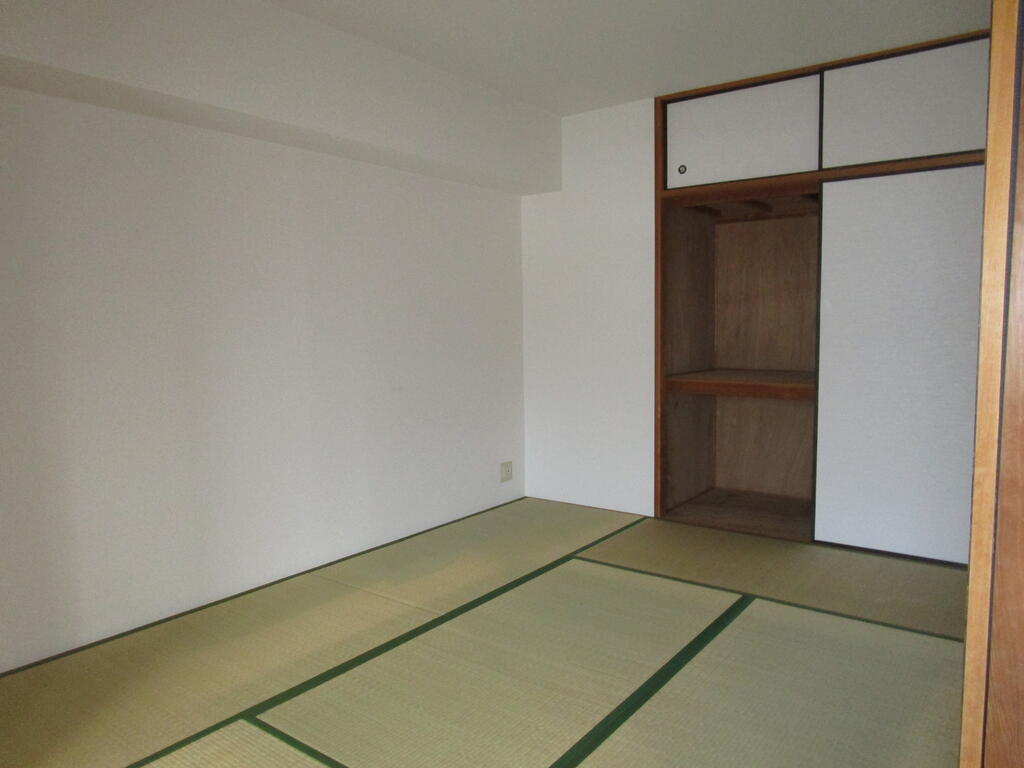 ホワイトキャッスル諏訪の内装写真