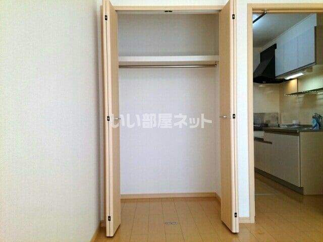 能勢電鉄妙見線 山下駅 徒歩4分 2階建 築18年の内装写真