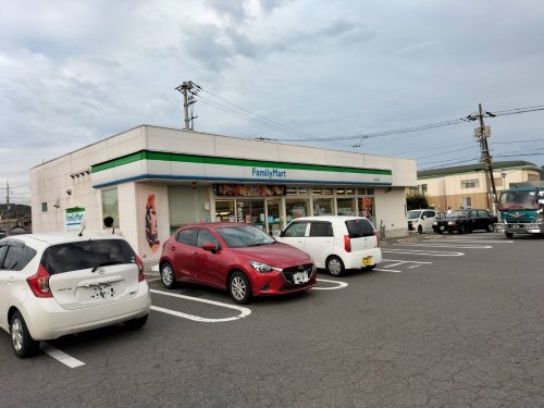 コンビニ　ファミリーマート 下松平田店（コンビニ）まで446m