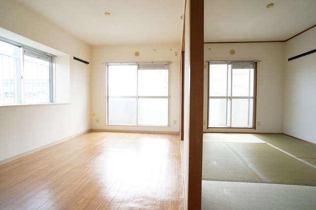 居室・リビング　別部屋参考写真