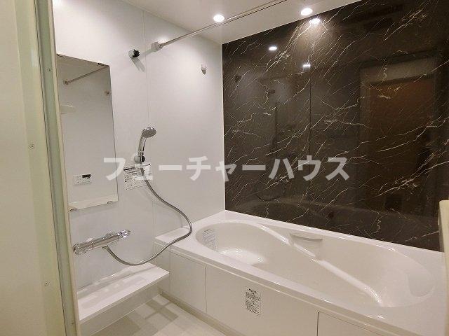 バス・シャワールーム　きれいなお風呂です