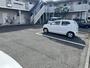 建物外観　駐車場