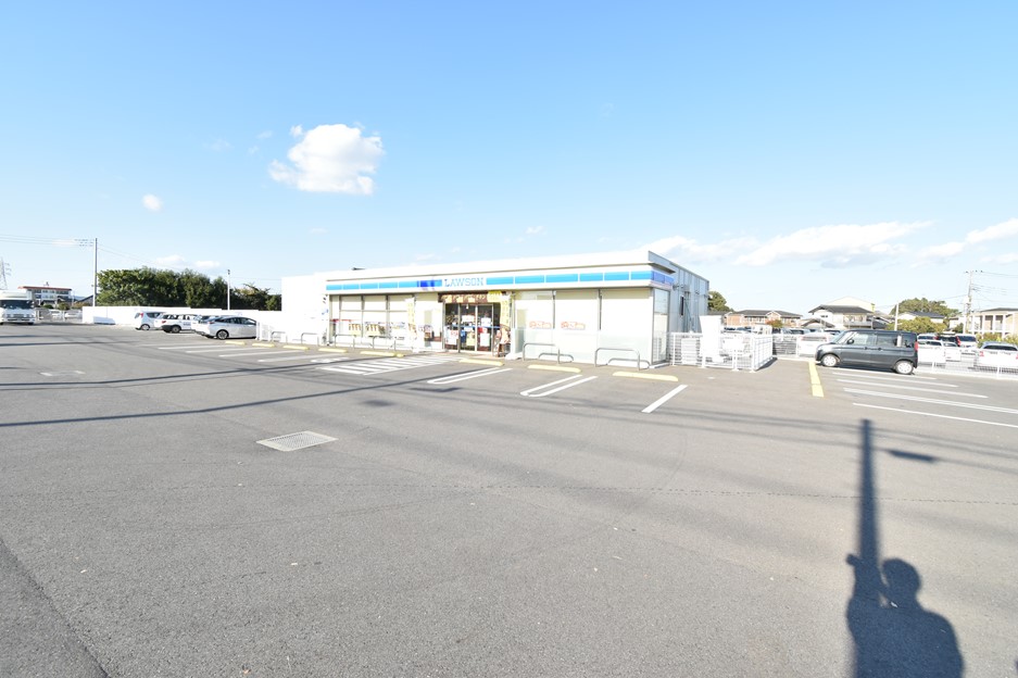 コンビニ　ローソン　土浦神立東2丁目店（コンビニ）まで450m