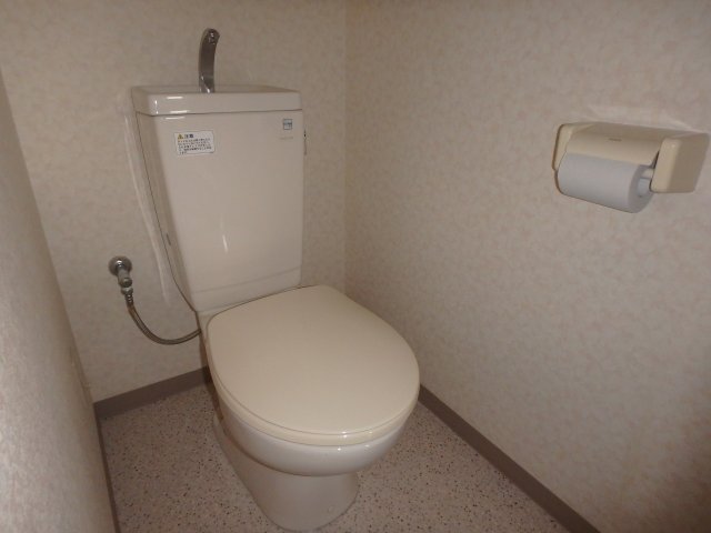 【シャインのトイレ】