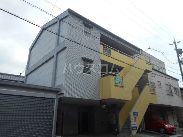 静岡市葵区池ケ谷のマンションの建物外観
