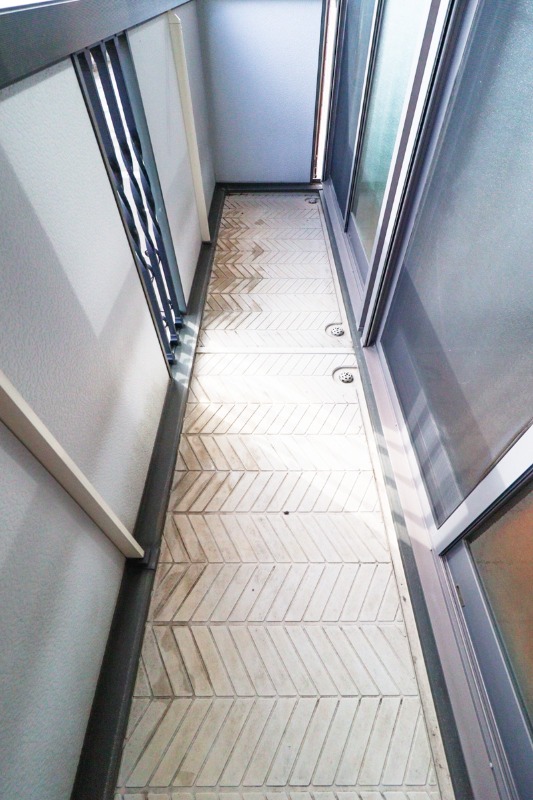 バルコニー　図面と現状に相違がある場合には現状を優先