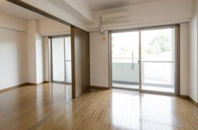 居室・リビング　※同物件、別部屋になります。