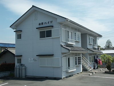 山田ハイツの建物外観