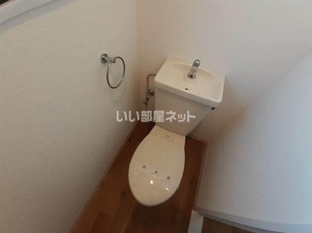 【パレス西江井ヶ島のトイレ】