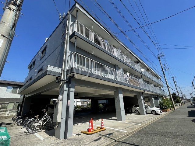 名古屋市中川区広田町のマンションの建物外観