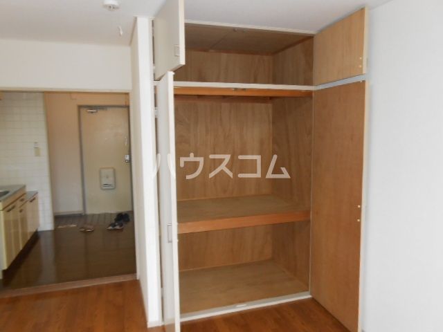 【犬山市富岡新町のマンションの収納】