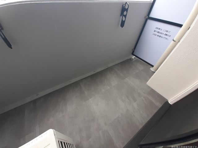 【名古屋市東区葵のマンションのバルコニー】