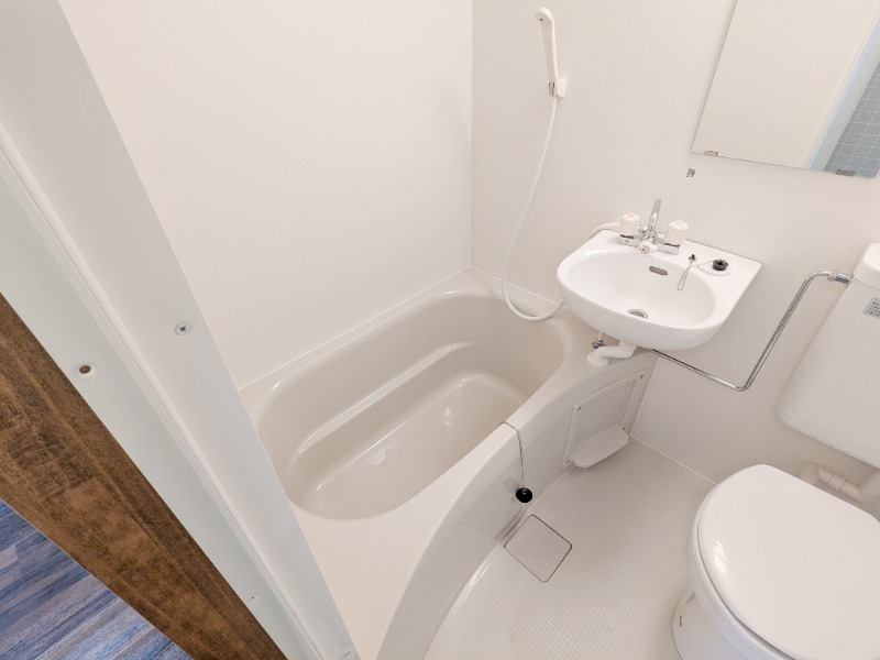 バス・シャワールーム　図面と現状に相違がある場合には現状を優先