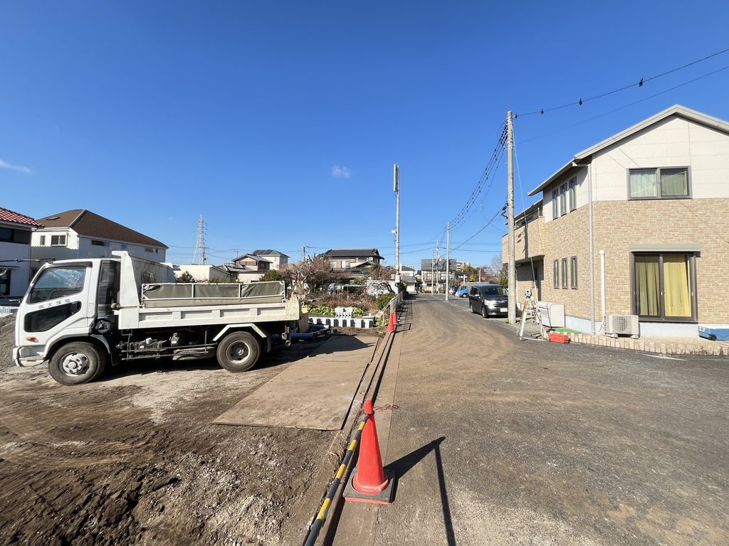 【町田市金森のアパートの駐車場】