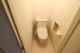 トイレ　バスルームとトイレは別です。
