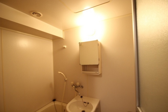 洗面設備　※別部屋の写真です