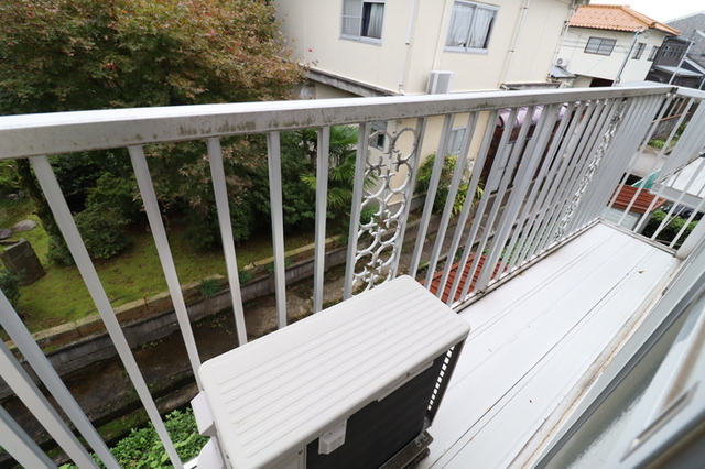 バルコニー　バルコニー