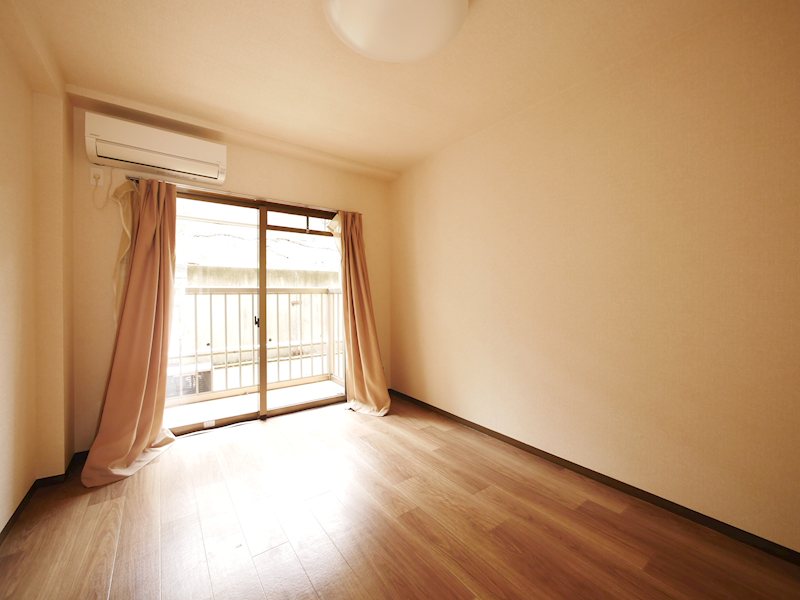 居室・リビング　洋室６帖