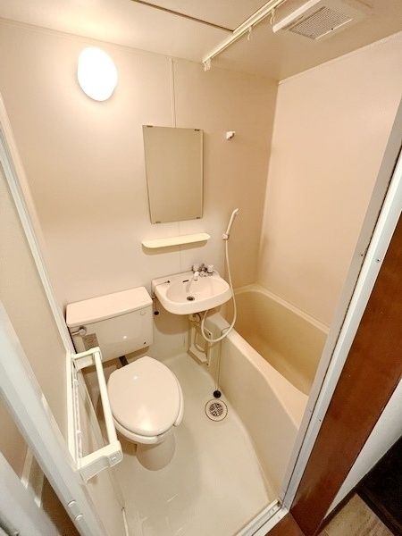 バス・シャワールーム　★お部屋探しはタウンハウジング稲田堤店へ★