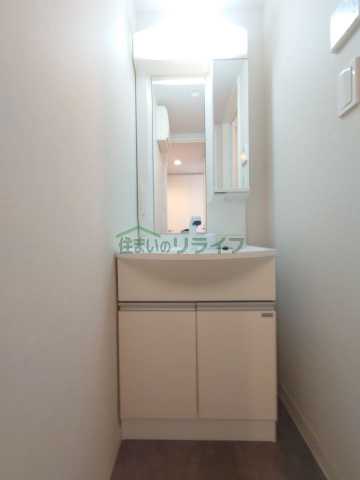 洗面設備　別部屋参考写真となります。