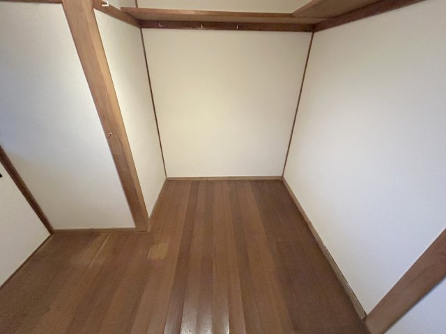 安川貸家の内装写真