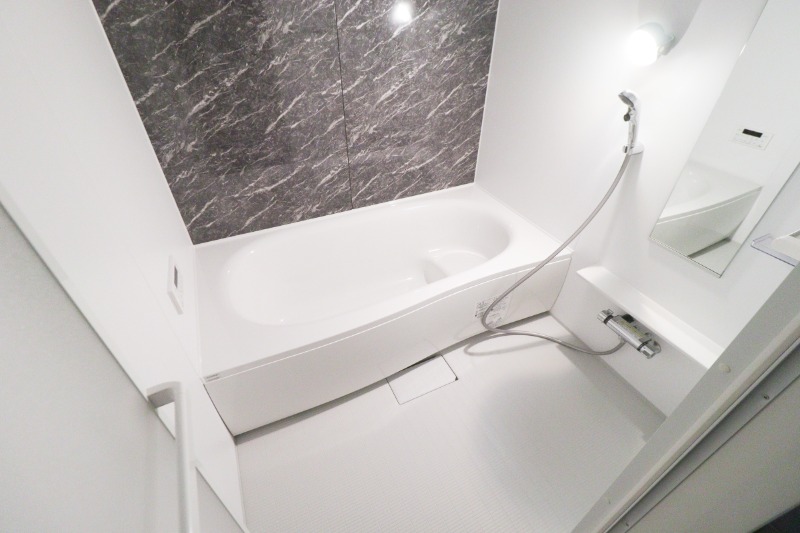 バス・シャワールーム　図面と現状に相違がある場合には現状を優先