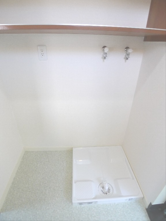 その他設備　室内洗濯機置場☆