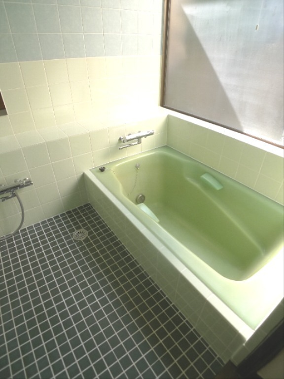 バス・シャワールーム　追焚機能付き☆