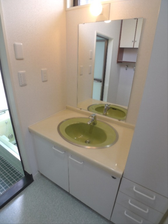 洗面設備　1階・独立洗面台☆
