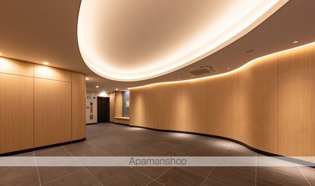 地下鉄長堀鶴見緑地線 西大橋駅 徒歩4分 13階建 築5年の外観写真