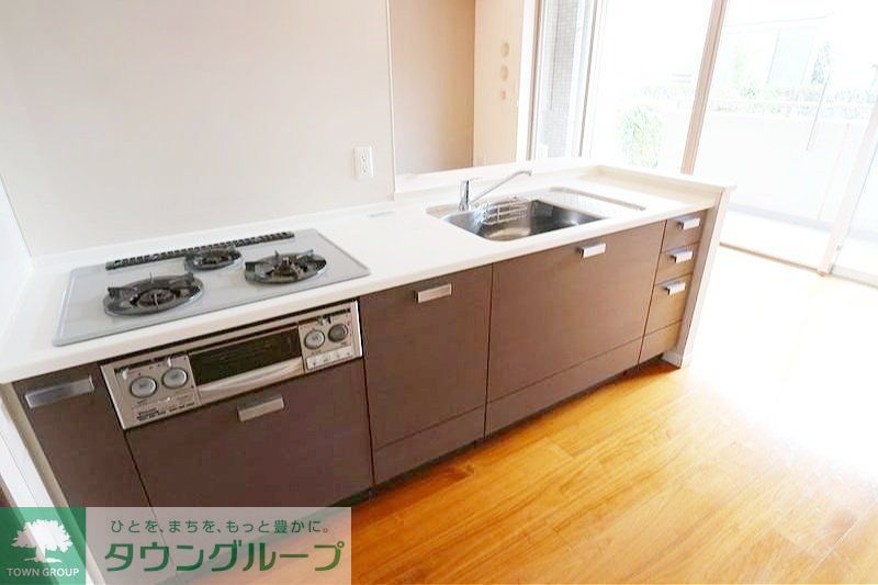 キッチン　お部屋探しは株式会社　タウンハウジング　までお気軽にお問合…