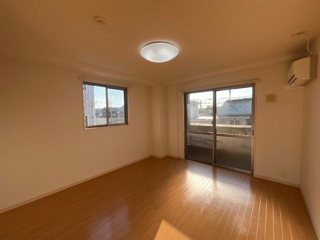 居室・リビング　居室