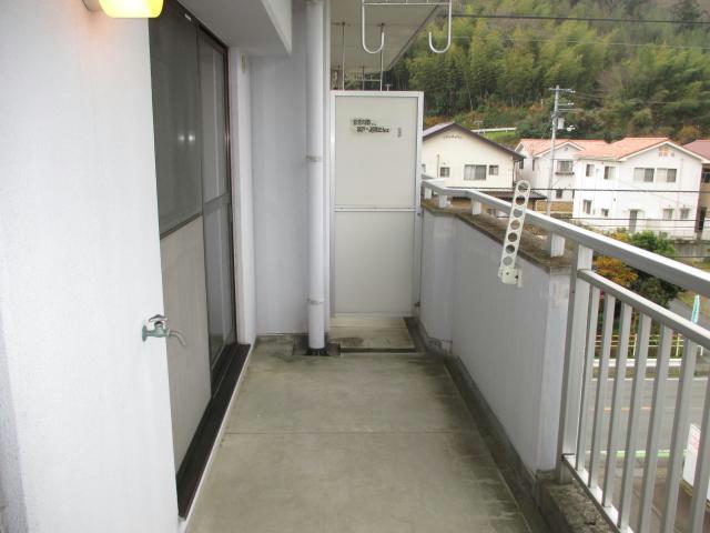 バルコニー　ベランダ