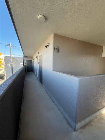 その他　定期清掃してます、いつも明るく清潔な共用廊下