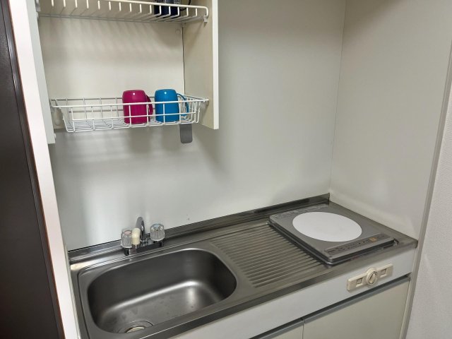 キッチン　家電付き！便利な棚で使いやすいキッチン