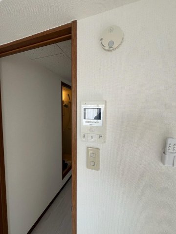 セキュリティ　安心のTVモニター付きインターフォン