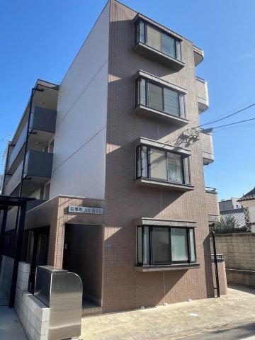 建物外観　外壁塗装済み！美しいタイル張り外観