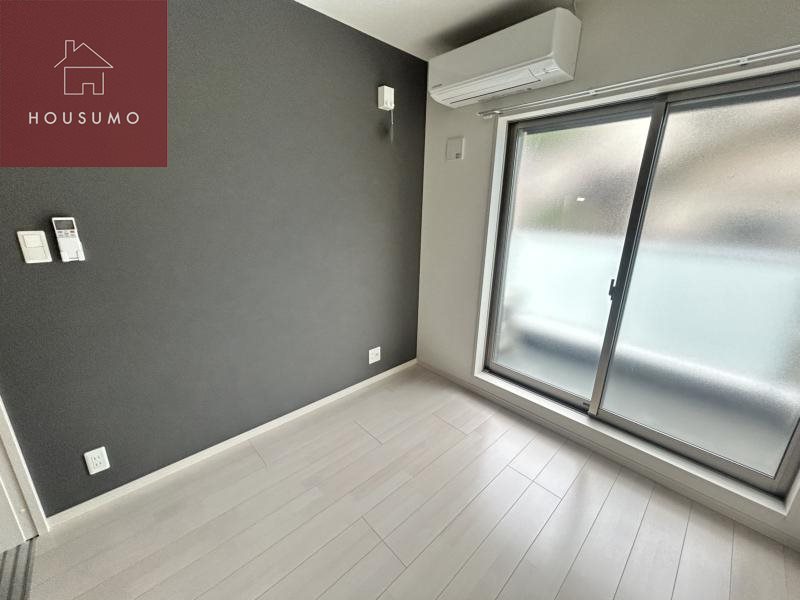 その他部屋・スペース　広くて明るい寝室