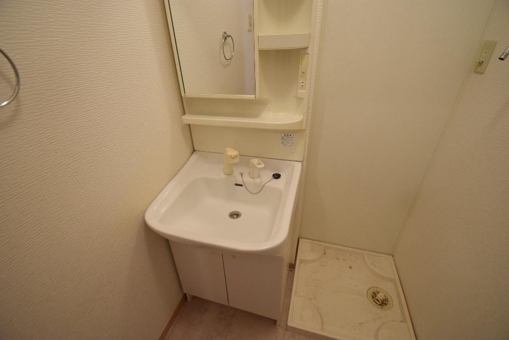 洗面設備　洗髪洗面化粧台