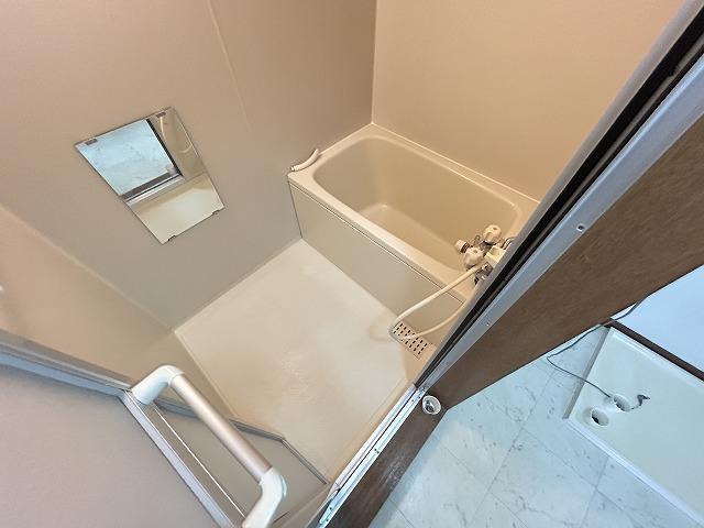 バス・シャワールーム　浴室
