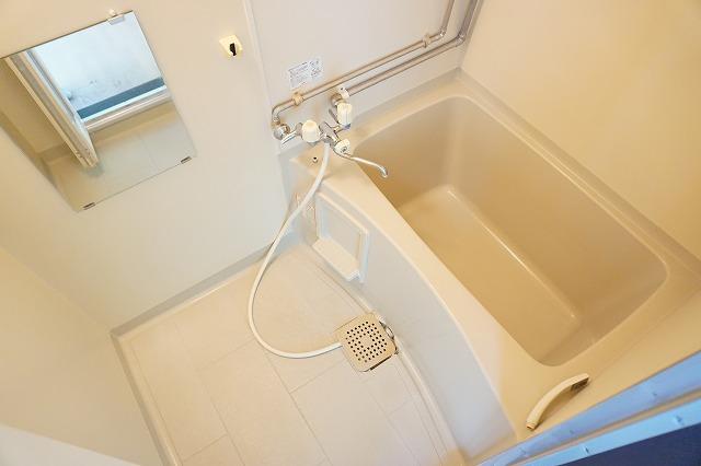 バス・シャワールーム　浴室