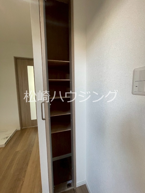 ホワイトヴィラの玄関写真